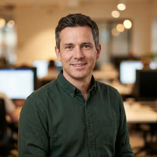 Foto de perfil de Daniel Carter, identificado como Diretor de Tecnologia na Sólido Quinhança